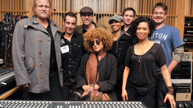 melody_gardot_r2_JC_MV5_179