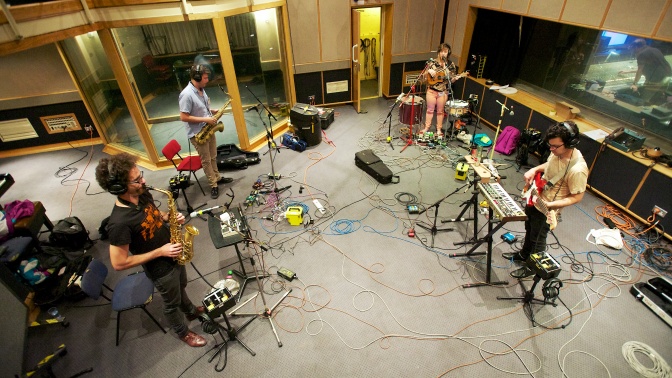 tune_yards_r2_JC_MV3_090712_026