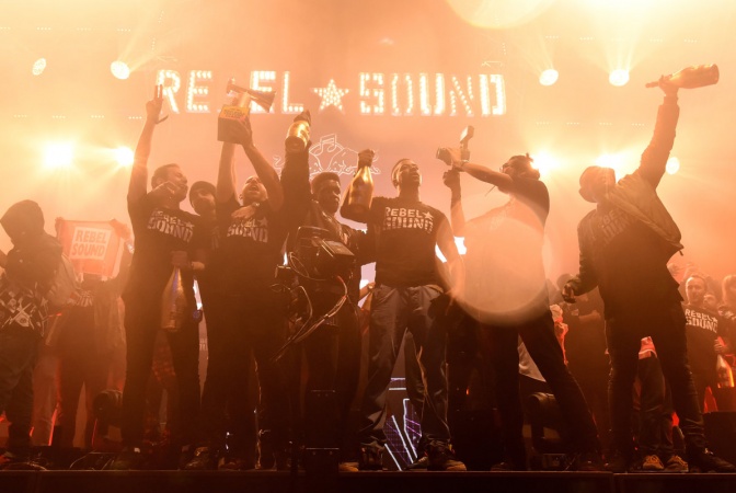 The Folded Wing Sound Clash!